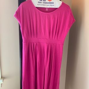 Lands’ End easy care flattering dress, MP